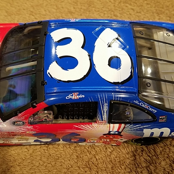 BNIB Action Collectibles #36 2000 Ken Schrader - Picture 8 of 12